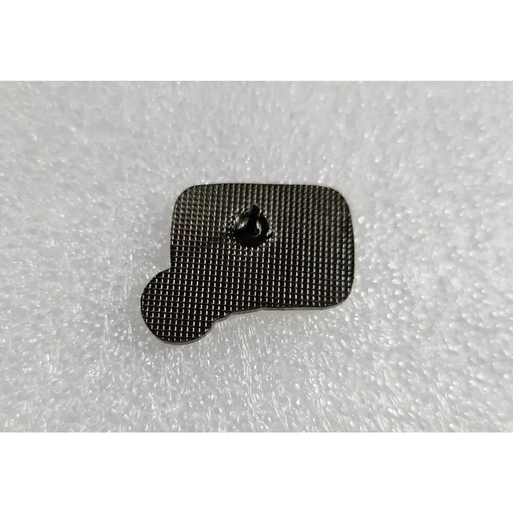 YouTube Logo Button Pinback Hat Pin Collectible Internet Culture‎ Accessory